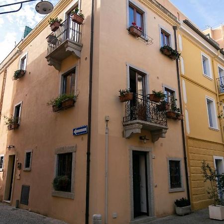 Amsicora 8 Lt Hotel Olbia Exterior foto